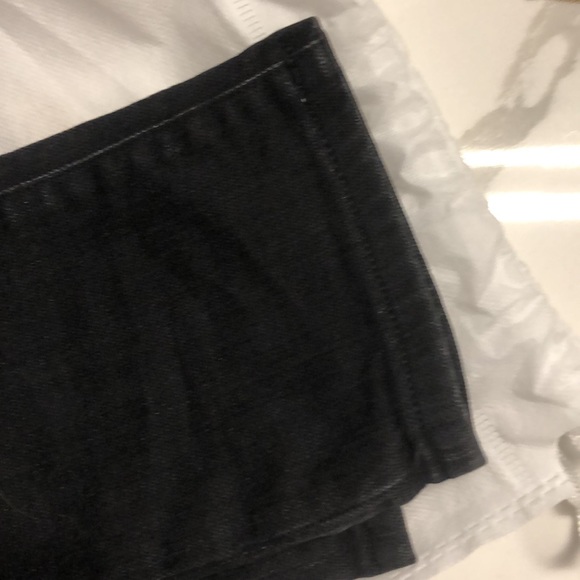 7. Saint Laurent jean - Picture 8 of 11